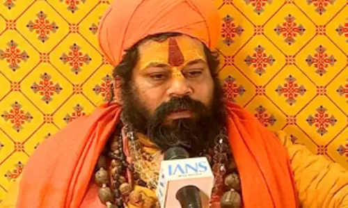 महाकुंभ में हर कोई सनातन संस्कृति के साथ जुड़ना चाहता है : महंत राजू दास