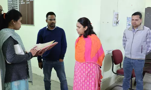 31 अधिकारी-कर्मचारी दफ्तर नहीं पहुंचे समय पर, वेतन कटा