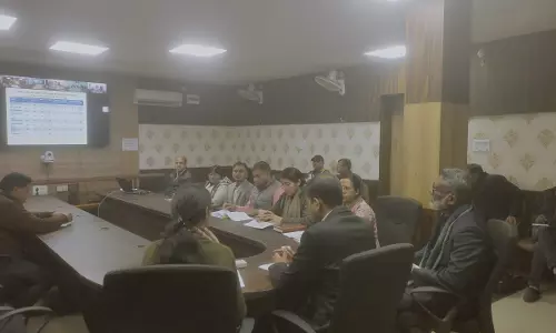 Ajmer: राजस्व अधिकारियों की बैठक वीसी के माध्यम से आयोजित Ajmer: राजस्व अधिकारियों की बैठक वीसी के माध्यम से आयोजित