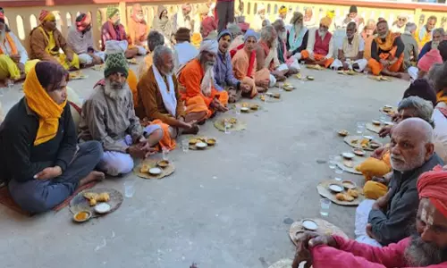Ambedkar Nagar: मां सत्तेश्वरी धाम की 19 वां स्थापना दिवस के उपलक्ष में अखण्ड भण्डारा का आयोजन होगा