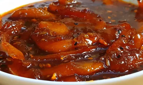 खट्टी आम की चटनी रेसिपी
