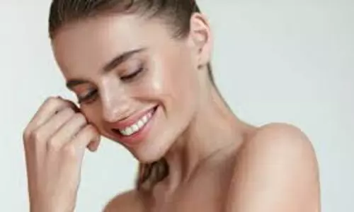 Beauty tips: दही और हल्दी का मिश्रण आपकी त्वचा को देगा सुनहरा निखार Beauty tips: दही और हल्दी का मिश्रण आपकी त्वचा को देगा सुनहरा निखार