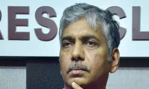Kerala : केंद्र ने ड्रेजर घोटाला मामले में शामिल