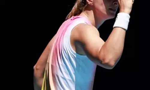Australian Open: स्वियाटेक ने राडुकानू को आसानी से हराकर राउंड ऑफ 16 में प्रवेश किया Australian Open: स्वियाटेक ने राडुकानू को आसानी से हराकर राउंड ऑफ 16 में प्रवेश किया