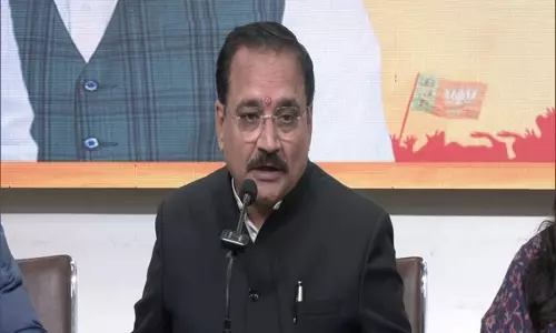 कोविड के दौरान केजरीवाल की आय में 40% की वृद्धि हुई, सिसोदिया ने निजी व्यक्तियों से 1.5 करोड़ का ऋण लिया: BJP