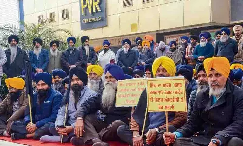 SGPC ने पंजाब में विरोध प्रदर्शन किया, कंगना की ‘इमरजेंसी’ की स्क्रीनिंग रोकी