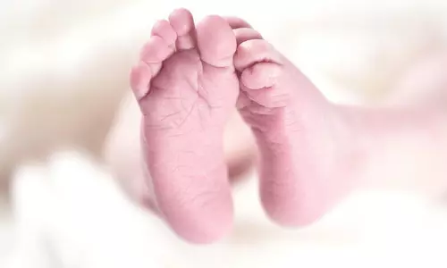 Ajmer: बस स्टैण्ड के पीछे झाड़ियों में मिली नवजात बच्ची की हालत में सुधार हुआ