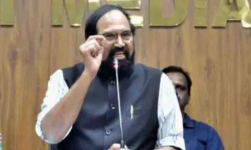 Uttam Kumar Reddy ने केडब्ल्यूडीटी-II कार्यवाही में प्रगति का श्रेय लिया Uttam Kumar Reddy ने केडब्ल्यूडीटी-II कार्यवाही में प्रगति का श्रेय लिया