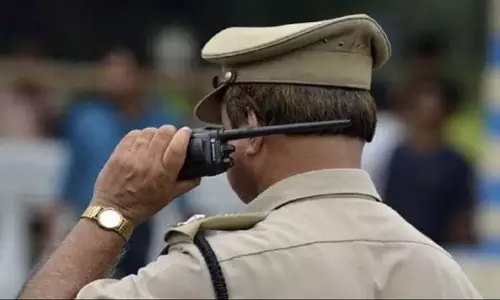 Gujarat: चार पुलिसकर्मी बिना अनुमति के विदेश यात्रा पर गए, डीजीपी ने निलंबन का आदेश दिया