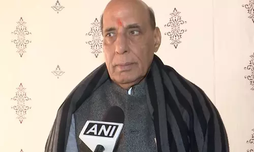 दुनिया के सबसे बड़े सार्वजनिक समारोह महाकुंभ का सफल आयोजन, राजनाथ सिंह ने की CM Yogi की सराहना