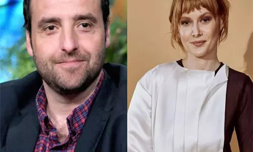 David Krumholtz, एमिली बीचम सुपरगर्ल: वूमन ऑफ़ टुमॉरो की कास्ट में शामिल