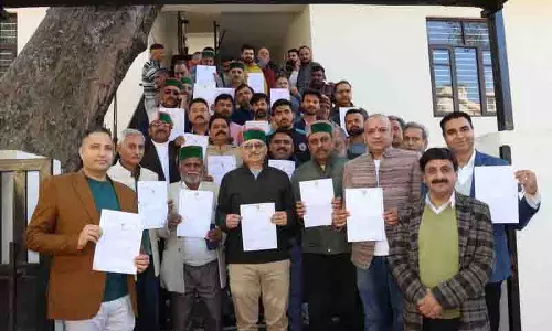 Nahan में जागरूकता शिविर में स्वैच्छिक बिजली सब्सिडी त्याग को बढ़ावा दिया Nahan में जागरूकता शिविर में स्वैच्छिक बिजली सब्सिडी त्याग को बढ़ावा दिया