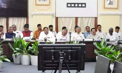 सरकार दरगाह विवाद के स्थायी समाधान पर विचार: HM सरकार दरगाह विवाद के स्थायी समाधान पर विचार: HM