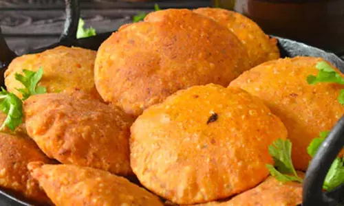 सादी मसाला पूरी रेसिपी
