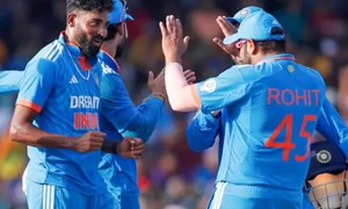 Rohit ने कहा- नई गेंद से गेंदबाजी नहीं करने पर सिराज की प्रभावशीलता थोड़ी कम हो जाती है
