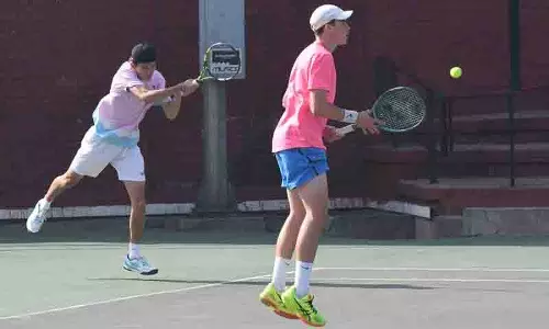 Aaron-Hyeon की जोड़ी ने टेनिस खिताब जीता