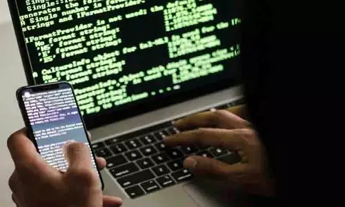 Cyber Fraud में व्यवसायी और सेवानिवृत्त सैन्य अधिकारी से 12 लाख रुपये ठगे गए