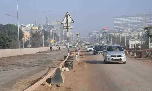 दो साल बाद, Singhpura फ्लाईओवर जल्द ही पूरी तरह चालू हो जाएगा
