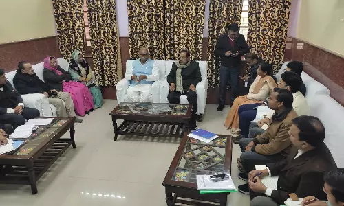 Bundi: विद्यालयों में अनिवार्य रूप से हो सूर्य नमस्‍कार, गांव में रात्रि विश्राम करें अधिकारी – मदन दिलावर