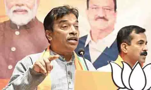 पूर्व MLA दामोदर नाइक गोवा भाजपा के नए अध्यक्ष नियुक्त पूर्व MLA दामोदर नाइक गोवा भाजपा के नए अध्यक्ष नियुक्त