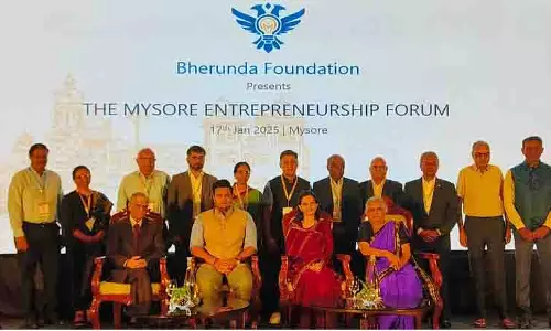 Infosys founder एन आर नारायण मूर्ति ने उद्यमियों से आधुनिक भारत के निर्माता बनने का किया आह्वान