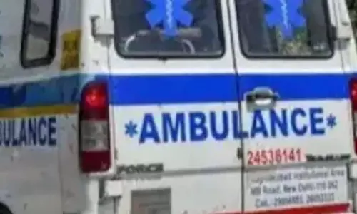 Gujarat: नाबालिग के साथ रिलेशनशिप में रहने वाली किशोरी गर्भवती हुई, भ्रूण को नाले के पास फेंका Gujarat: नाबालिग के साथ रिलेशनशिप में रहने वाली किशोरी गर्भवती हुई, भ्रूण को नाले के पास फेंका