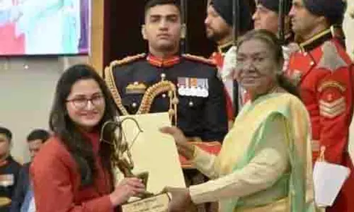Noida की शतरंज खिलाड़ी वंतिका अग्रवाल अर्जुन पुरस्कार से सम्मानित