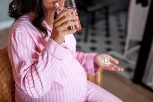 Pregnancy के दौरान माताओं के मस्तिष्क में 94 प्रतिशत ग्रे मैटर में बदलाव आते है : शोध Pregnancy के दौरान माताओं के मस्तिष्क में 94 प्रतिशत ग्रे मैटर में बदलाव आते है : शोध