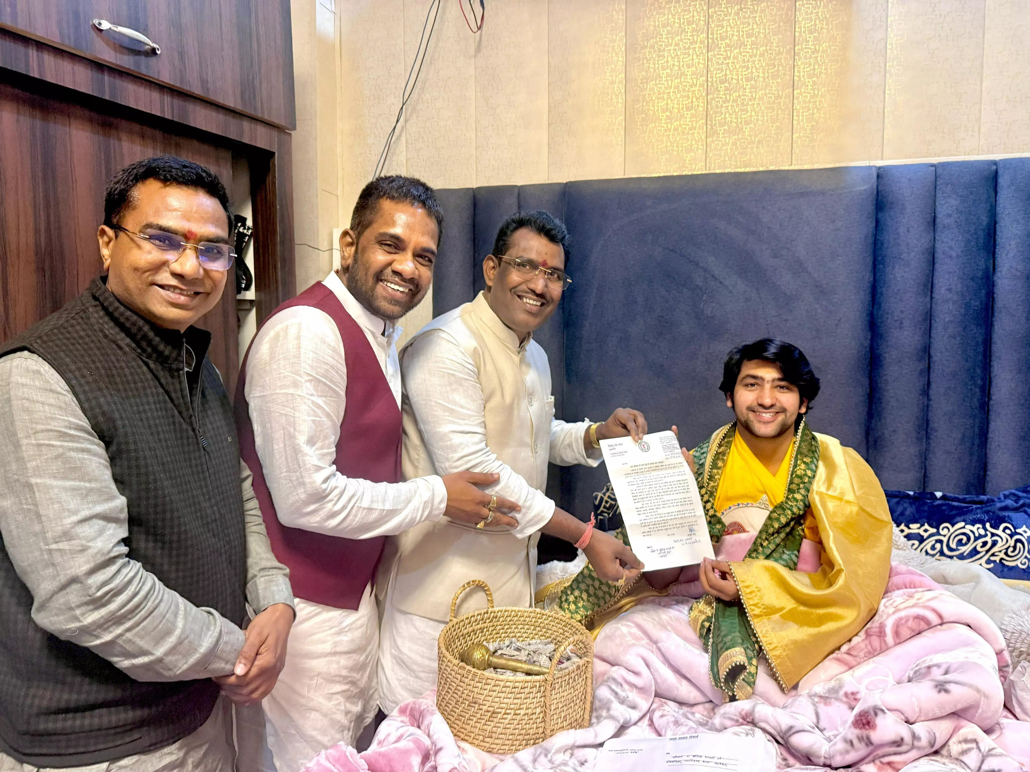 पंडित धीरेंद्र शास्त्री आएंगे राजिम कुंभ में पंडित धीरेंद्र शास्त्री आएंगे राजिम कुंभ में