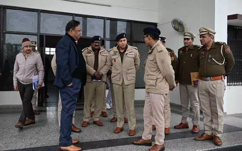 Haryana : कैथल जिले में जब्त नशीले पदार्थ को करनाल पुलिस लाइन में सील किया