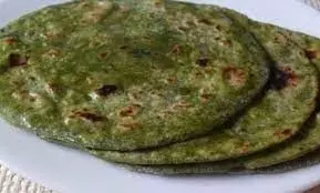 Bathua potato paratha सर्दियों में सेहत का रखेगा  ख्याल