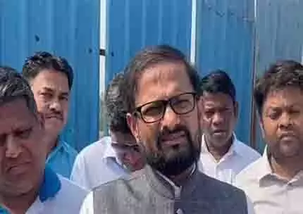 सैफ अली खान पर हमले के बाद शिवसेना MP नरेश म्हस्के ने प्रवासी मजदूरों की राष्ट्रीयता की जांच की मांग की