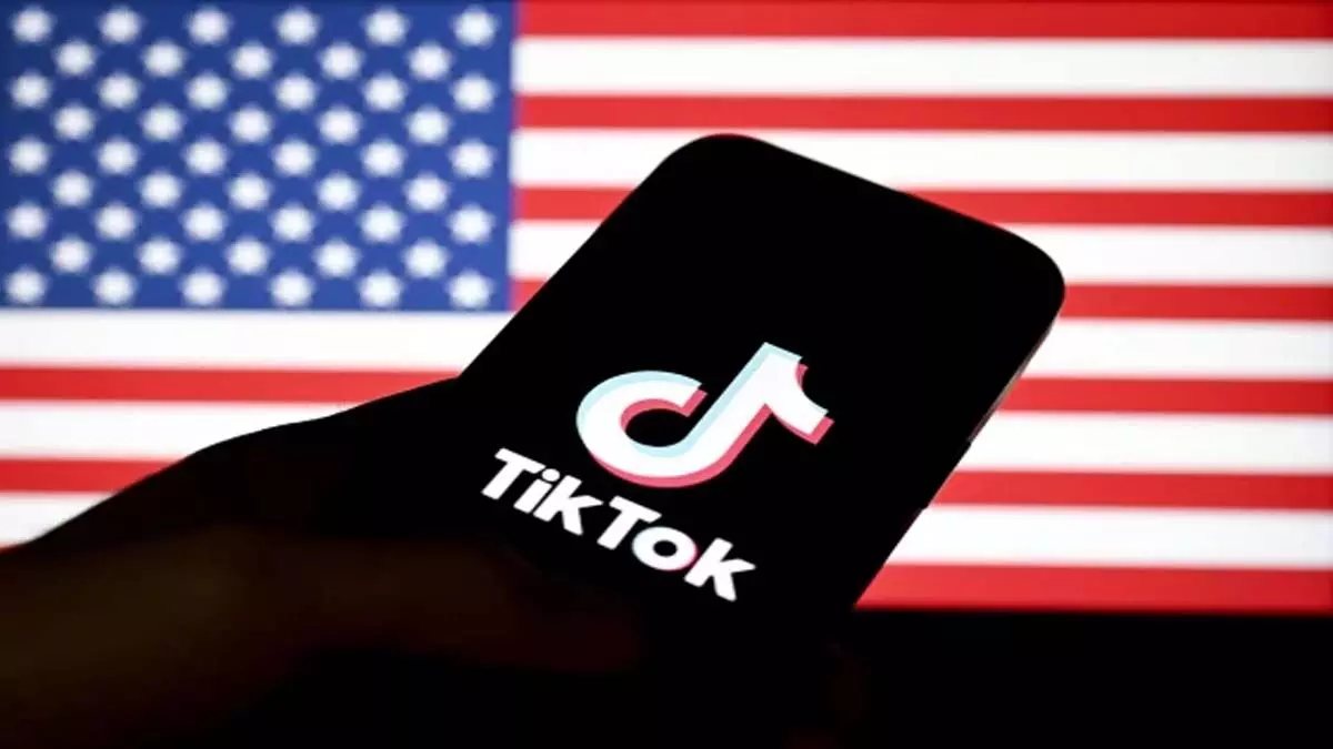 TikTok ने कहा कि वह अमेरिकी उपयोगकर्ताओं के लिए सेवा बहाल करने की प्रक्रिया में