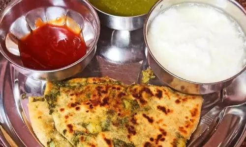 Bathua Aloo Paratha:सर्दियों के लिए लाजवाब, सेहत का भी रखता है ख्याल Bathua Aloo Paratha:सर्दियों के लिए लाजवाब, सेहत का भी रखता है ख्याल