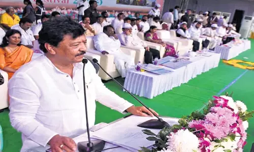 Andhra: तिरुपति के सुल्लुरपेटा में फ्लेमिंगो फेस्ट का शुभारंभ Andhra: तिरुपति के सुल्लुरपेटा में फ्लेमिंगो फेस्ट का शुभारंभ