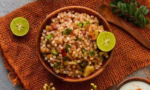 Easy Breakfast Recipe: सर्दी के मौसम में सुबह-सुबह नाश्ते में बनाएं ये डिश,भरपूर स्वाद Easy Breakfast Recipe: सर्दी के मौसम में सुबह-सुबह नाश्ते में बनाएं ये डिश,भरपूर स्वाद