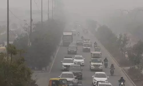 दिल्ली-एनसीआर में घने कोहरे के कारण 41 ट्रेनें देरी से चल रही दिल्ली-एनसीआर में घने कोहरे के कारण 41 ट्रेनें देरी से चल रही