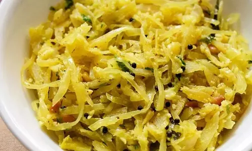 सरसों के बीज के साथ गोभी पोरियल रेसिपी सरसों के बीज के साथ गोभी पोरियल रेसिपी