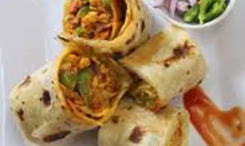 अंडा और ओट्स काठी रोल रेसिपी