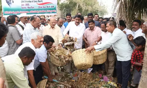 स्वच्छ Andhra कार्यक्रम में स्वच्छता अभियान पर प्रकाश डाला गया