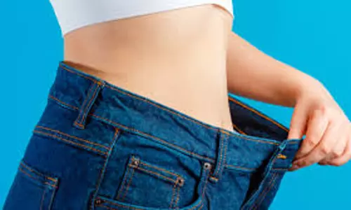 Lifestyle: वेट लॉस और फैट लॉस दोनों में कितना अंतर, जाने