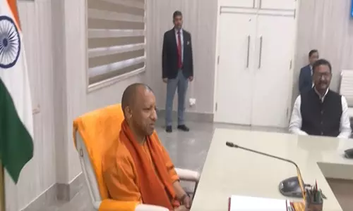 Maha Kumbh 2025: इटली से आए महिला प्रतिनिधिमंडल ने सीएम योगी से मुलाकात की Maha Kumbh 2025: इटली से आए महिला प्रतिनिधिमंडल ने सीएम योगी से मुलाकात की