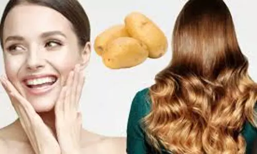 Lifestyle: आलू का इस्तेमाल कर बालों में शाइनिंग और खूबसूरत स्किन पाए Lifestyle: आलू का इस्तेमाल कर बालों में शाइनिंग और खूबसूरत स्किन पाए