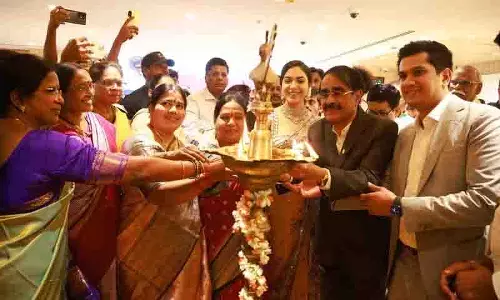 भीमा ज्वेल्स ने Khammam में नया शोरूम खोला