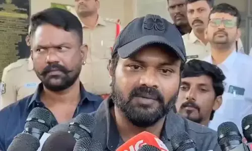 Jalpally Issue: मांचू मनोज ने रंगारेड्डी कलेक्टर से मुलाकात की