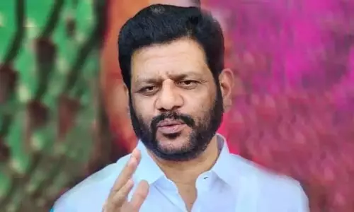 वीके: अगर मल्होत्रा परिवार नहीं बल्कि पिनाराई का परिवार भी आए तो भी वे पैर नहीं रखेंगे वीके: अगर मल्होत्रा परिवार नहीं बल्कि पिनाराई का परिवार भी आए तो भी वे पैर नहीं रखेंगे
