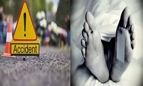 Maharajganj में पेड़ से टकराई कार, तीन युवकों की मौत