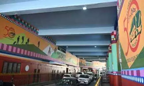Shimla बस स्टैंड सुरंग में HRTC के इतिहास को दर्शाती कलाकृतियाँ