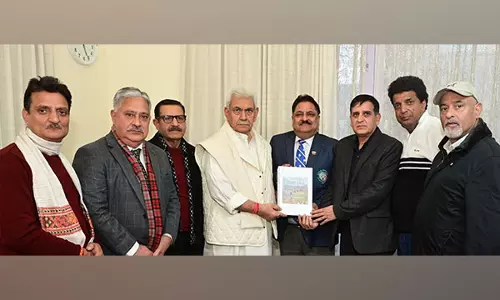 66% से अधिक विस्थापित Kashmiri Pandit परिवारों की घाटी में संपत्तियां हैं: पलायन सांस्कृतिक सर्वेक्षण 66% से अधिक विस्थापित Kashmiri Pandit परिवारों की घाटी में संपत्तियां हैं: पलायन सांस्कृतिक सर्वेक्षण