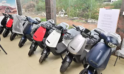 चिक्काबल्लापुर जिले में ईवी वाहनों की संख्या में वृद्धि चिक्काबल्लापुर जिले में ईवी वाहनों की संख्या में वृद्धि